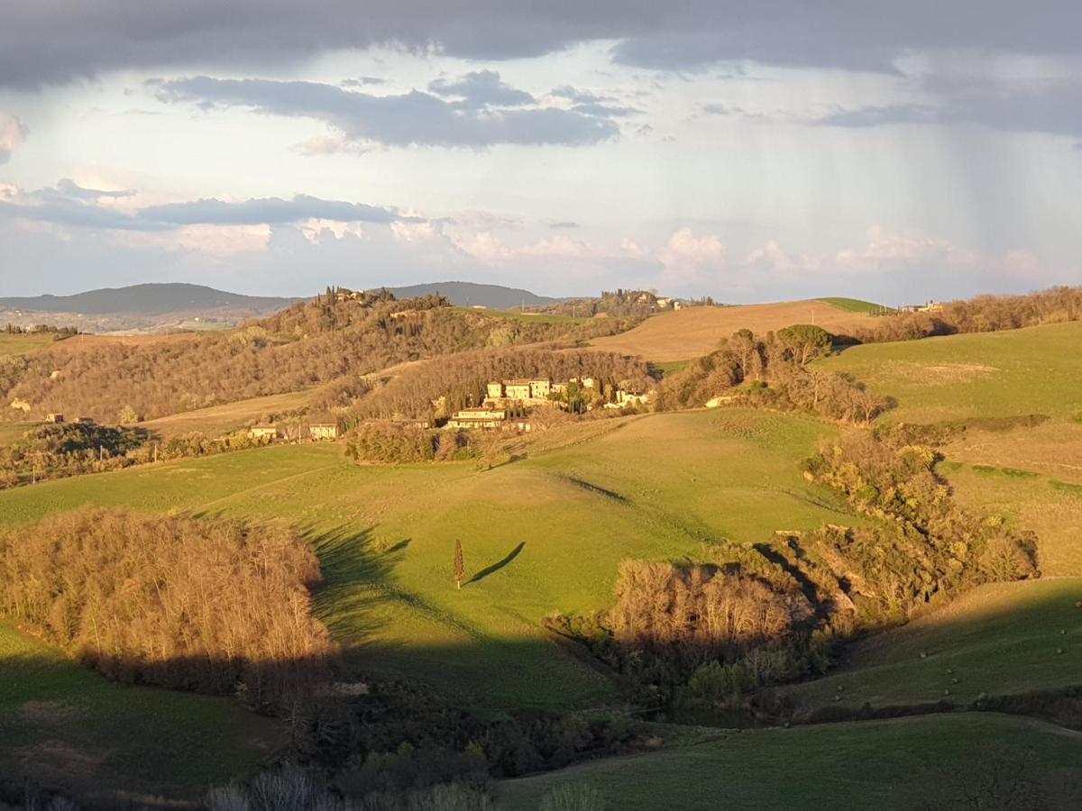 Agriturismo S. Eurosia Montalcino Eksteriør billede