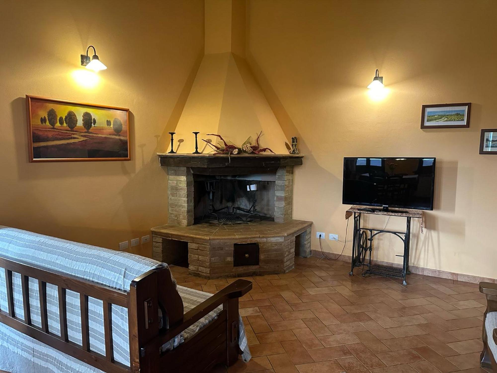 Agriturismo S. Eurosia Montalcino Eksteriør billede