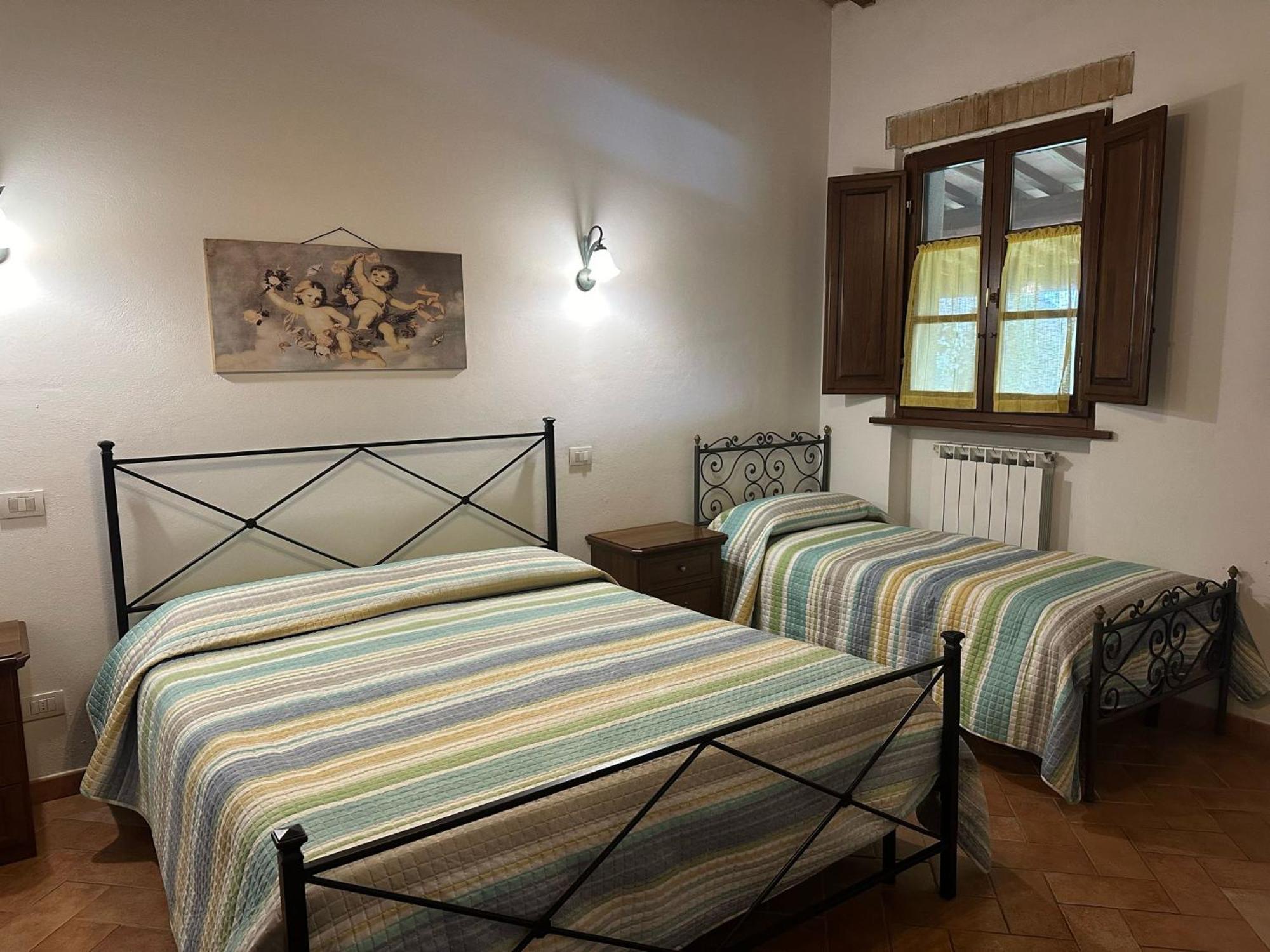 Agriturismo S. Eurosia Montalcino Eksteriør billede